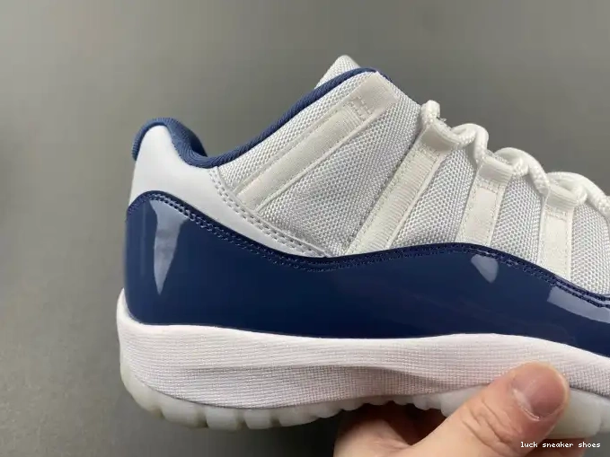Reps LUCY 11 Jordan Low (2024) Navy Retro Midnight FV5104-104 0608